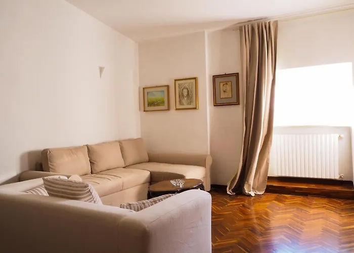 Terrazza Cavour باري